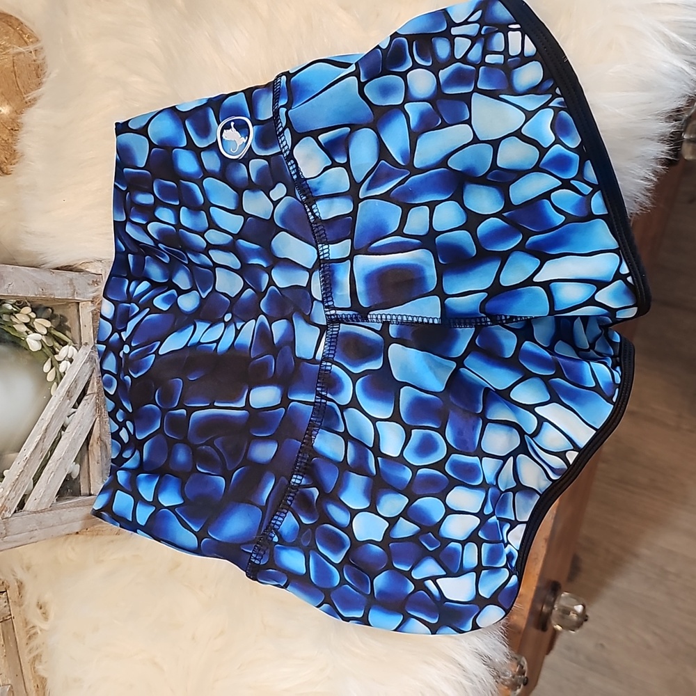 Abs2b shorts - Picture 4 of 6